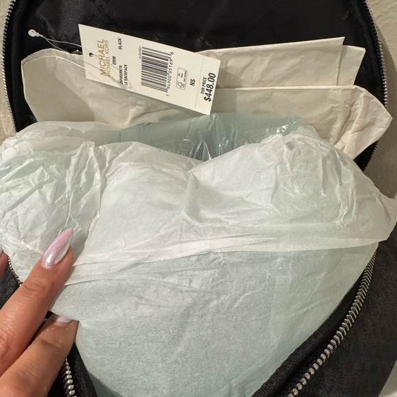NWT Erin LG Michael Kors Gray Backpack - Picture 4 of 8
